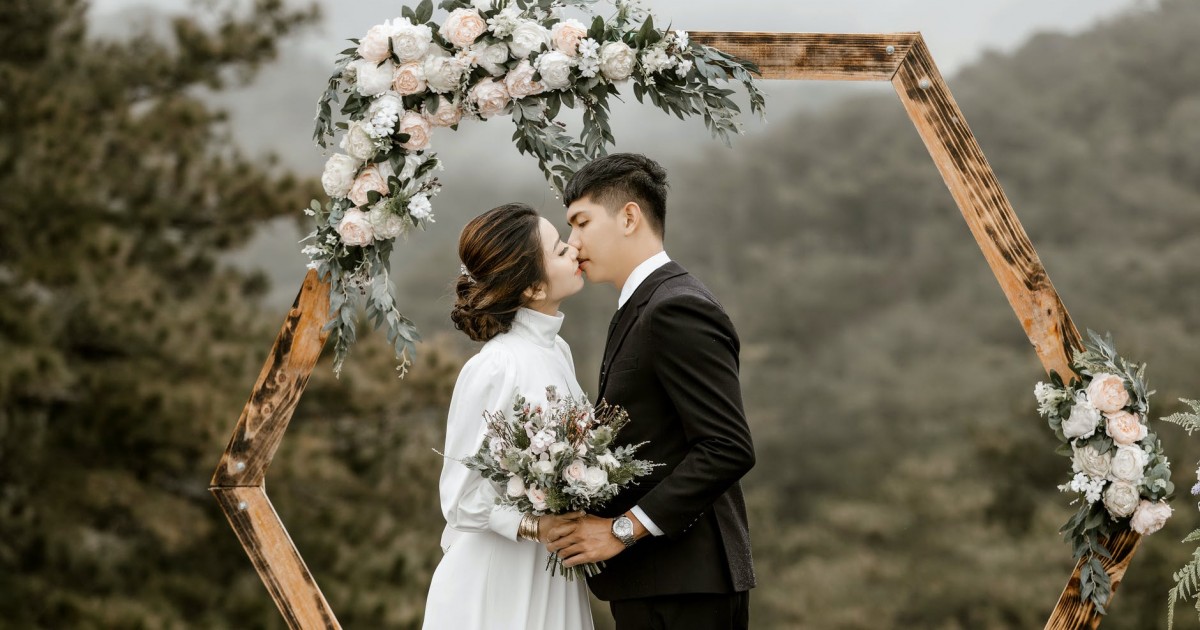 22-year-old Vietnamese Girl witha 55-year-old Man Happy Couple